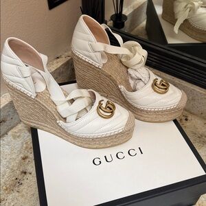 Gucci White Leather Marmont GG Charlotte Espadrille Wedge Sandals 38.5